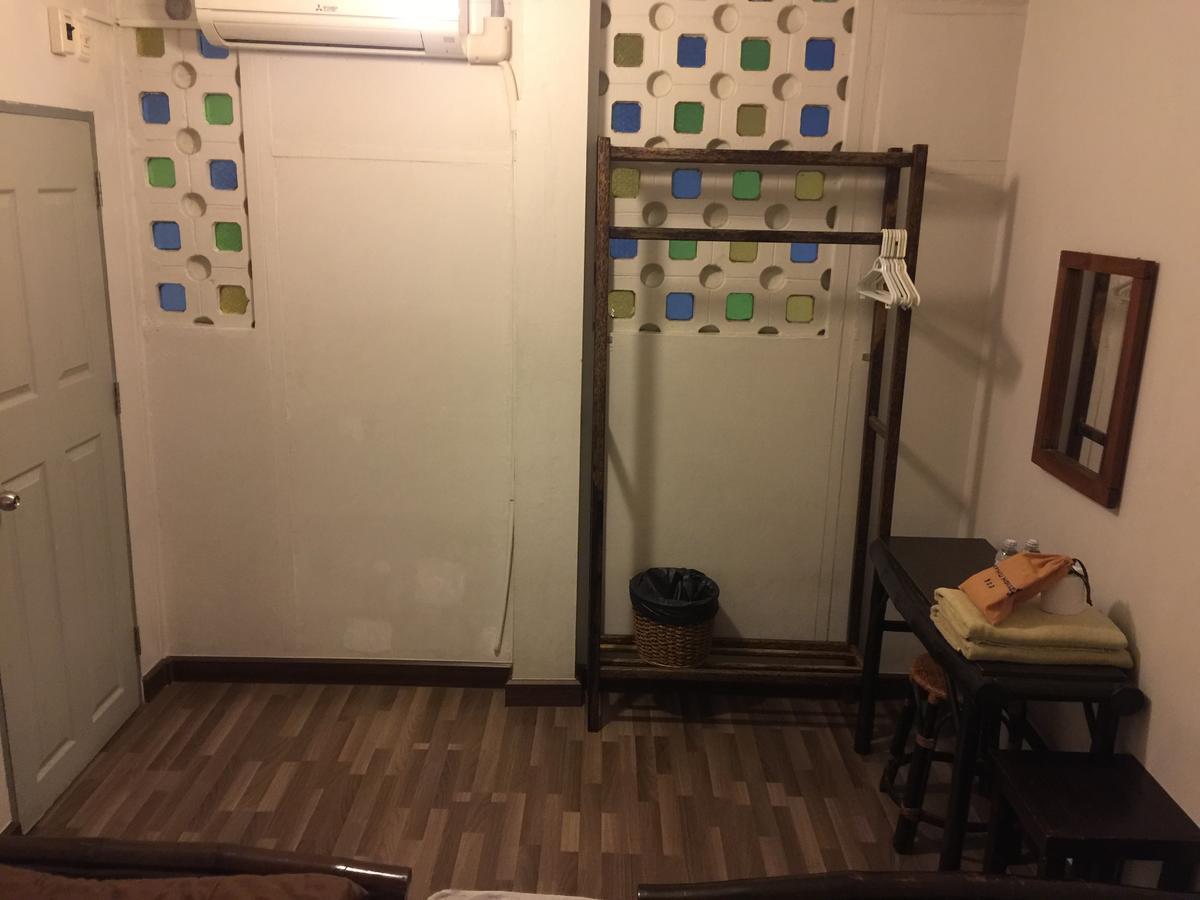 A or C Twin Room